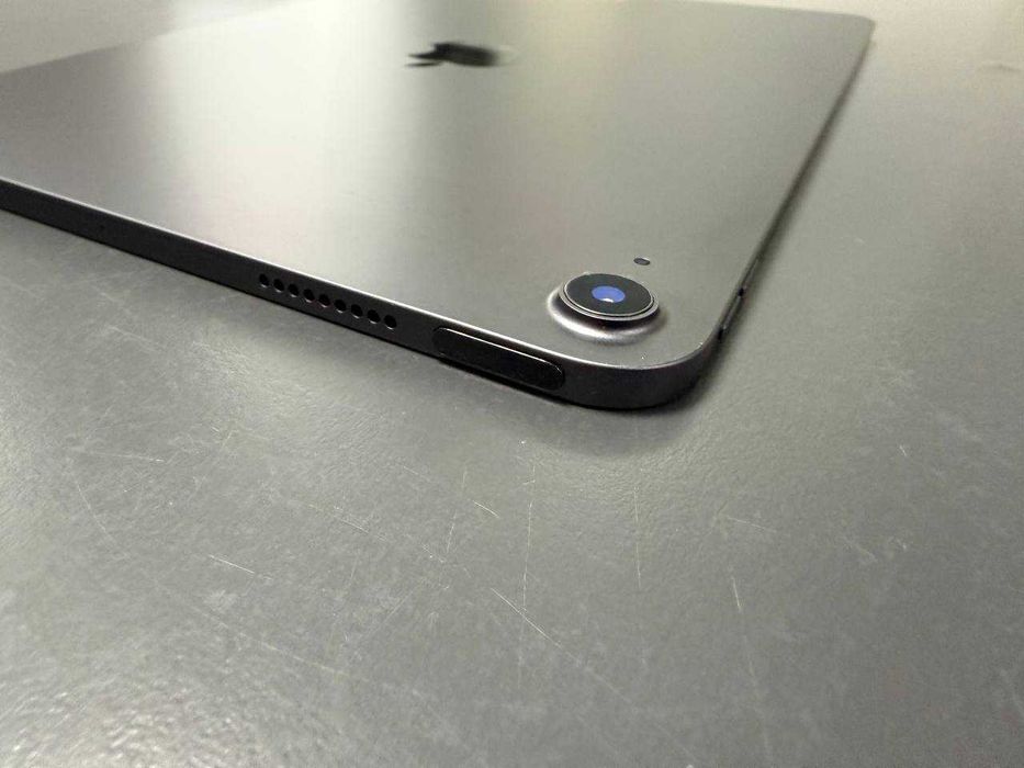 Планшет IPad Air 4 64gb wifi