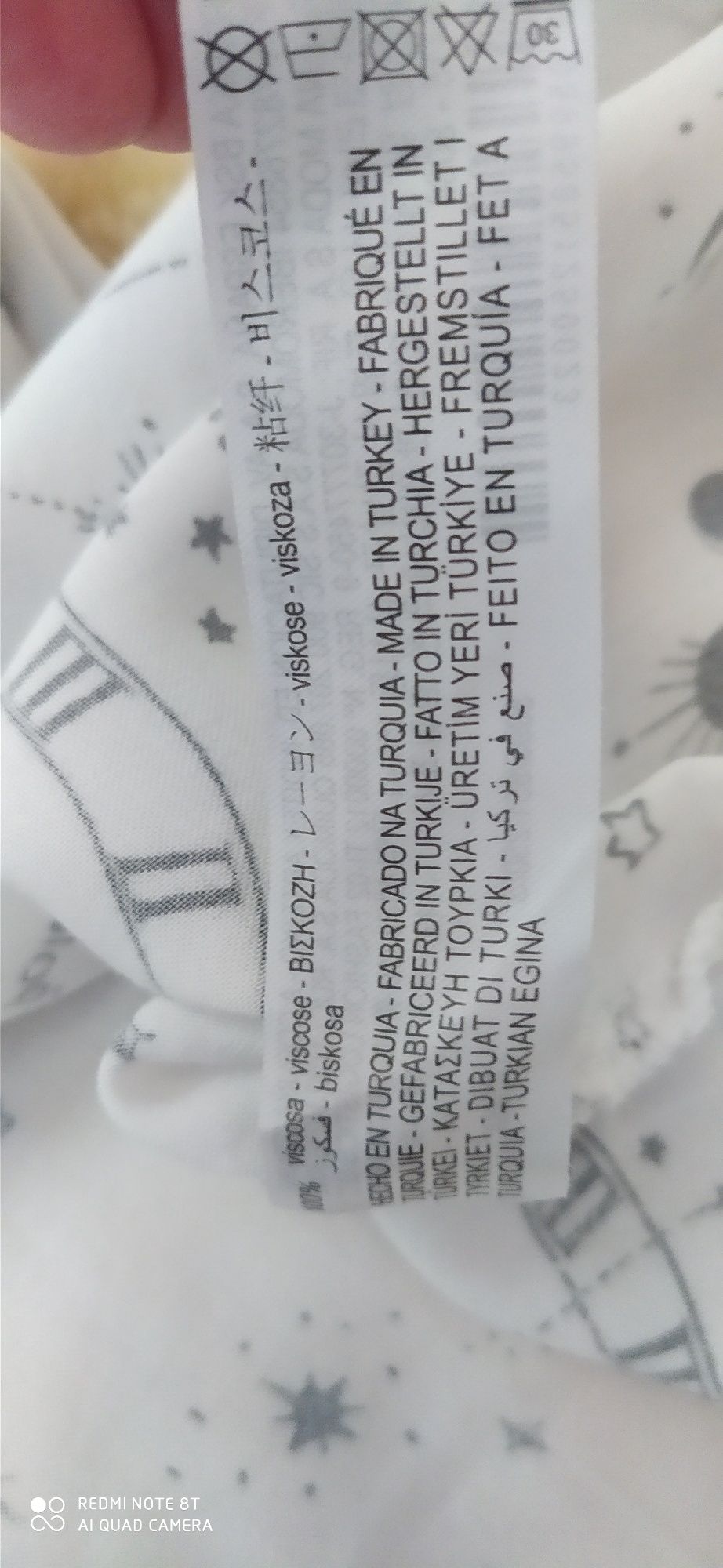 Koszulka Bershka M 8 zł wyprzedaż