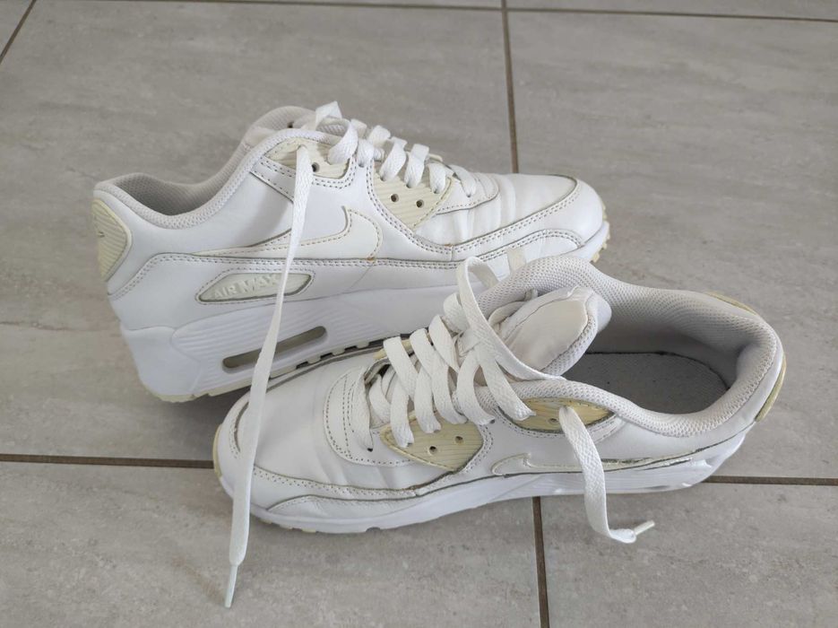 Buty sportowe air max 90 damskie białe rozmiar 39 stan bardzo dobry