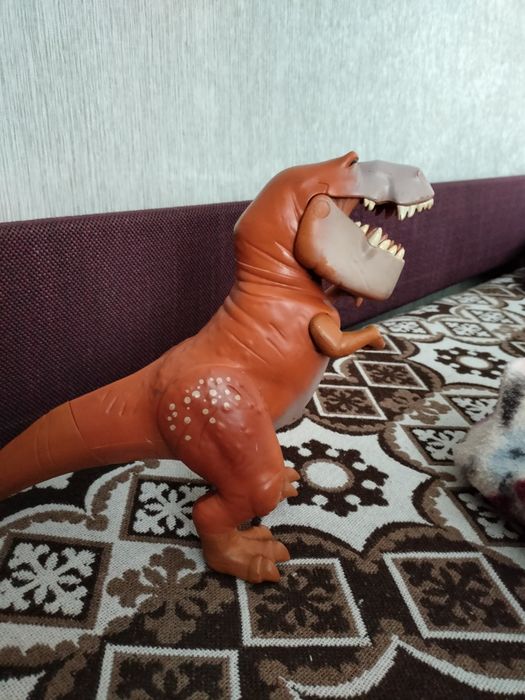 Дитячий динозавр