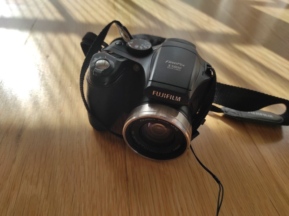 Máquina Fotográfica Fujifilm S5800
