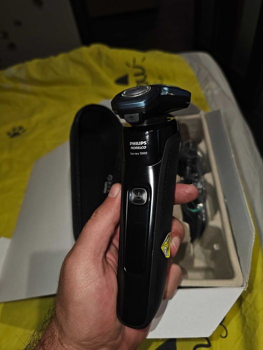 Електро бритва Philips siries 7000/ Model:S7783/84