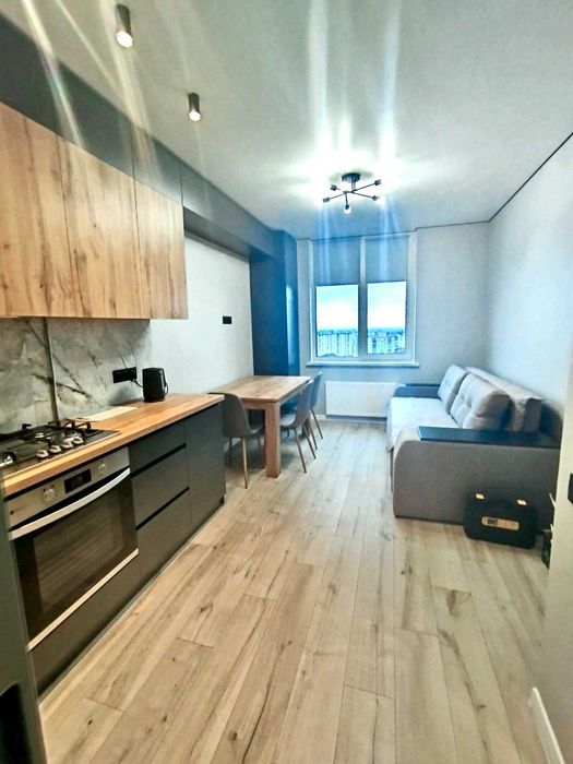 Оренда 1-кім квартири + кухня студія вул. Бігова - Новобудова