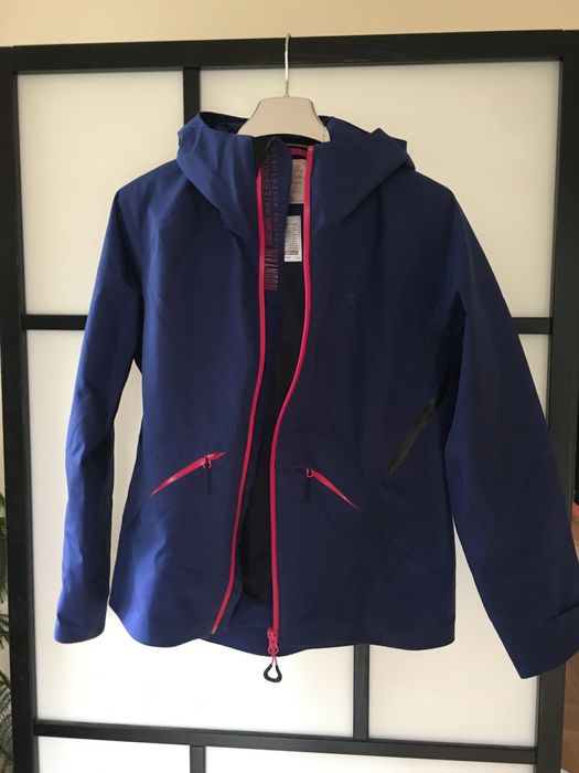 Kurtka przeciwdeszczowa i przeciwwiatrowa