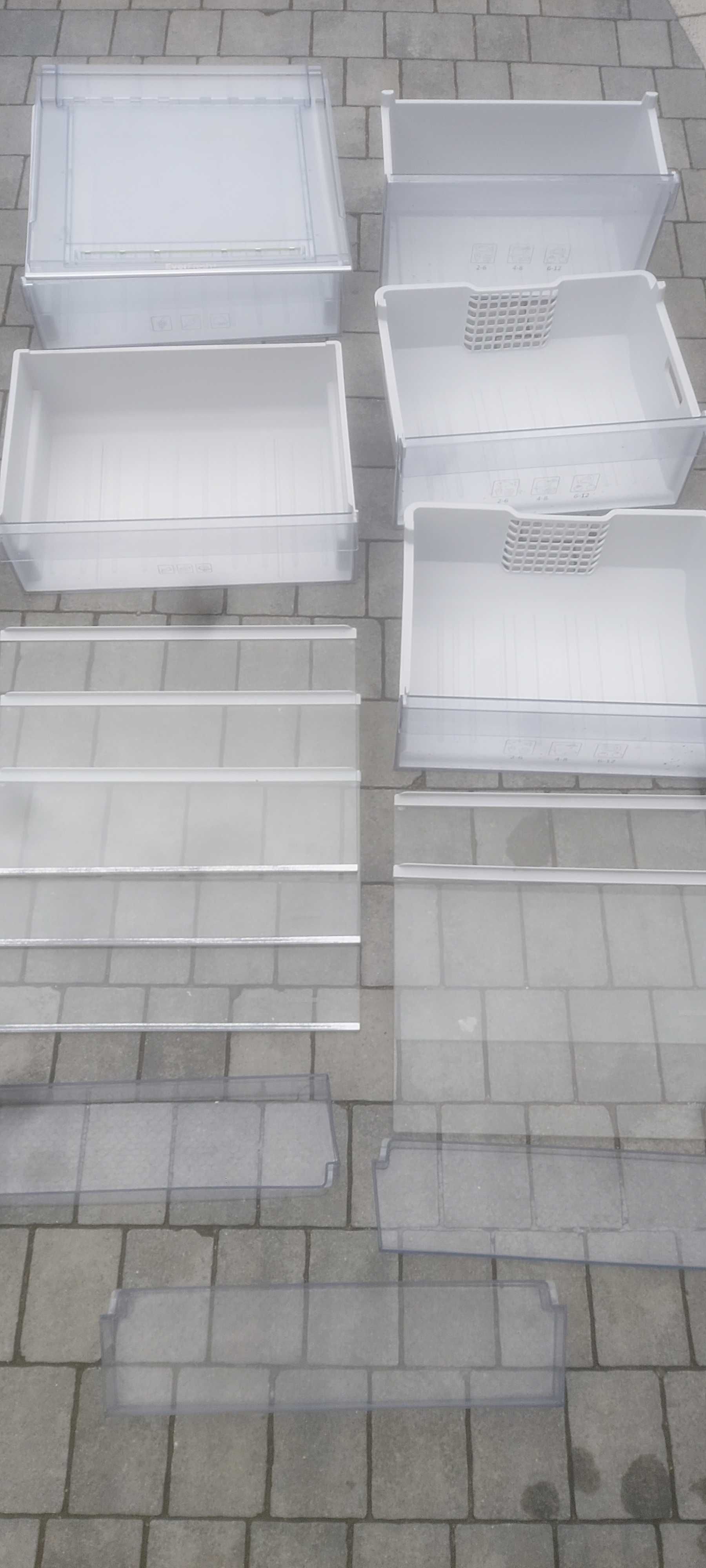 Półki i szuflady do lodówki BEKO RCNA365K20ZX
