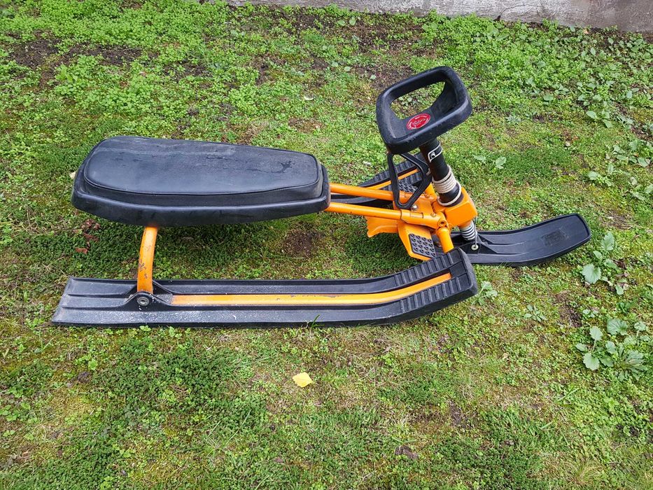 Nartosanki Vostok USSR