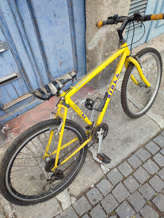 Lote de  4 bicicletas