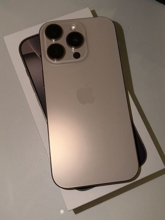 iPhone 16 Pro 128GB Tytan pustynny