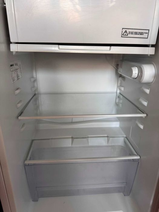 Lodówka BEKO A+ 82 cm, mini, podblatowa