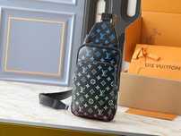 ЕКСКЛЮЗИВ! Бананка Louis Vuitton сумка мужская кожаная через плечо