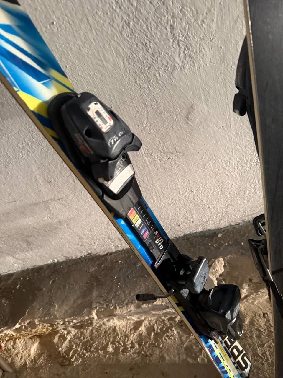 Narty zjazdowe używane 130 cm