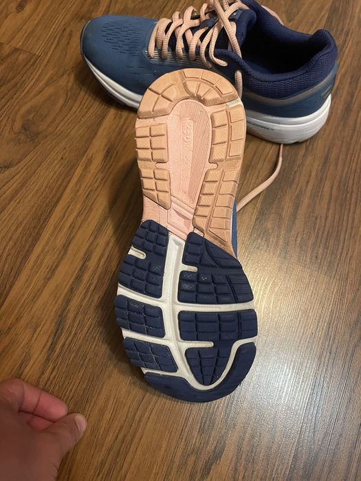 Кросівки Asics GT-1000