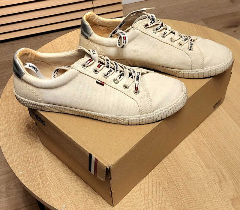 Tenisówki trampki Tommy Hilfiger rozm39