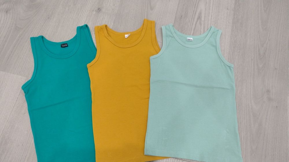 Bluzki chłopięce r 110/116