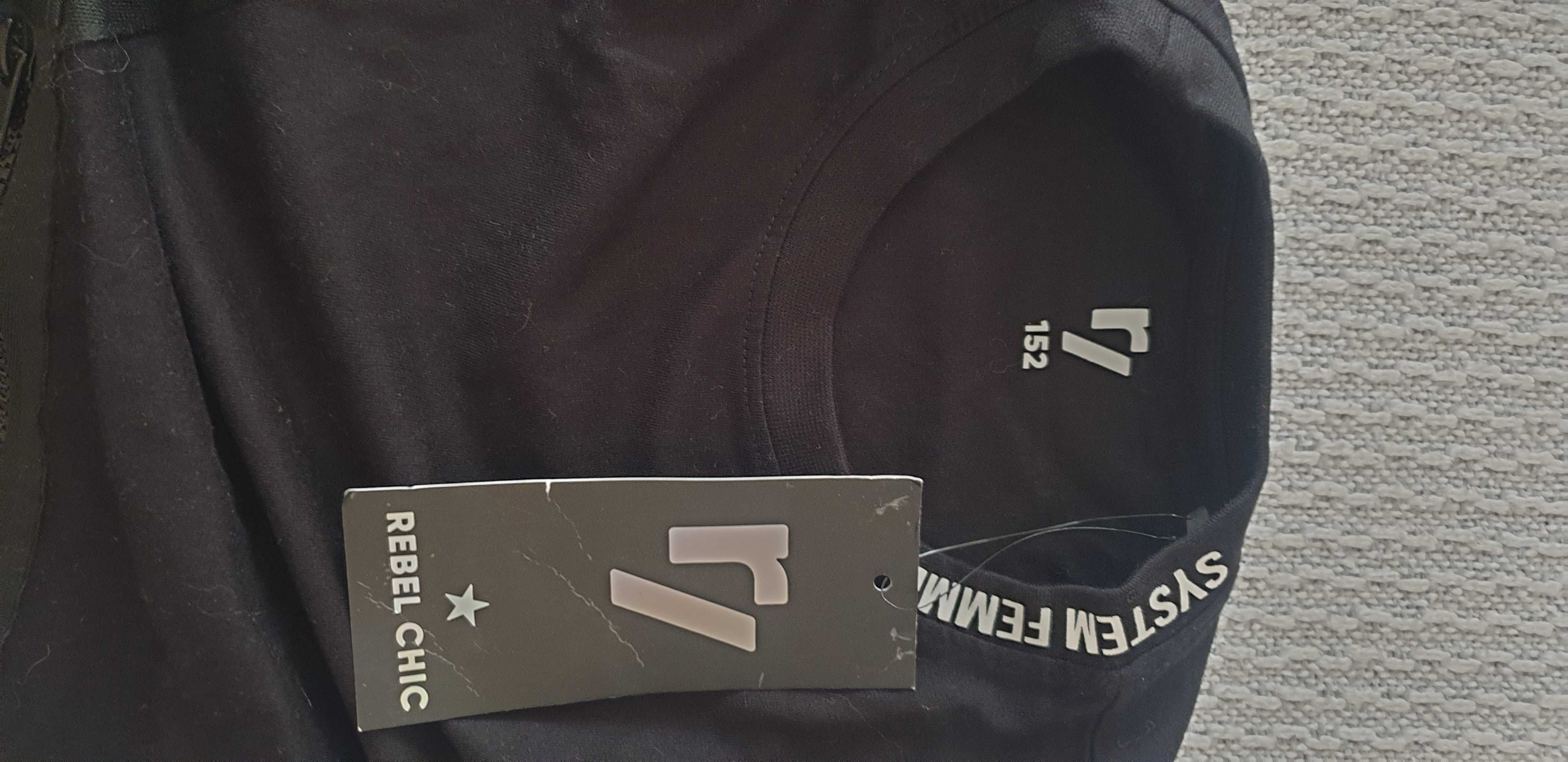 Nowa czarna bluzka Rebel Chic z kieszenią na telefon roz 152 /12 lat
