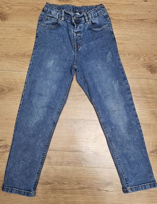 Spodnie jeansowe r.134 8-9 lat
