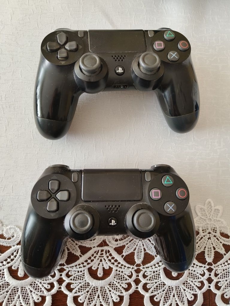 Play Station 4 Pro PS4 PRO + 2 Pady Dualshock 4 i Stacja Ładująca
