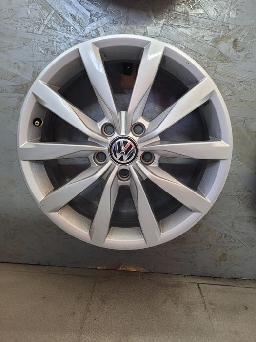 Felgi alu VW 5x112 17" 6J ET48 Golf VII, Octavia