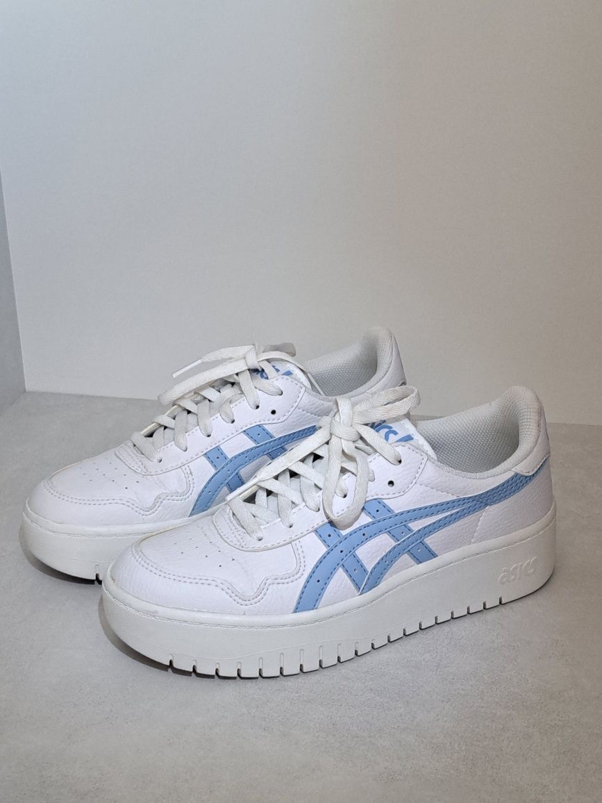 Кросівки жіночі Asics