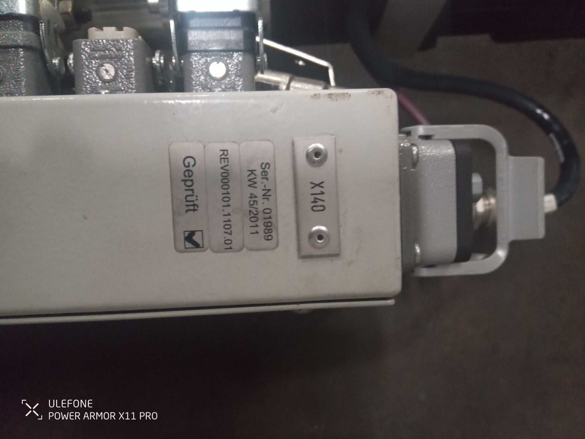 SCA Multibox Schucker 6000 System  dozowania kleju silikonu robot