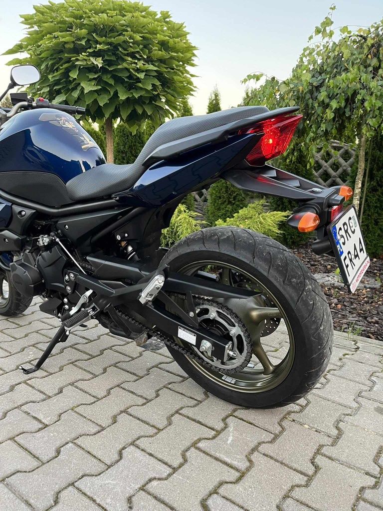 Motocykl Yamaha XJ600 DIVERSION