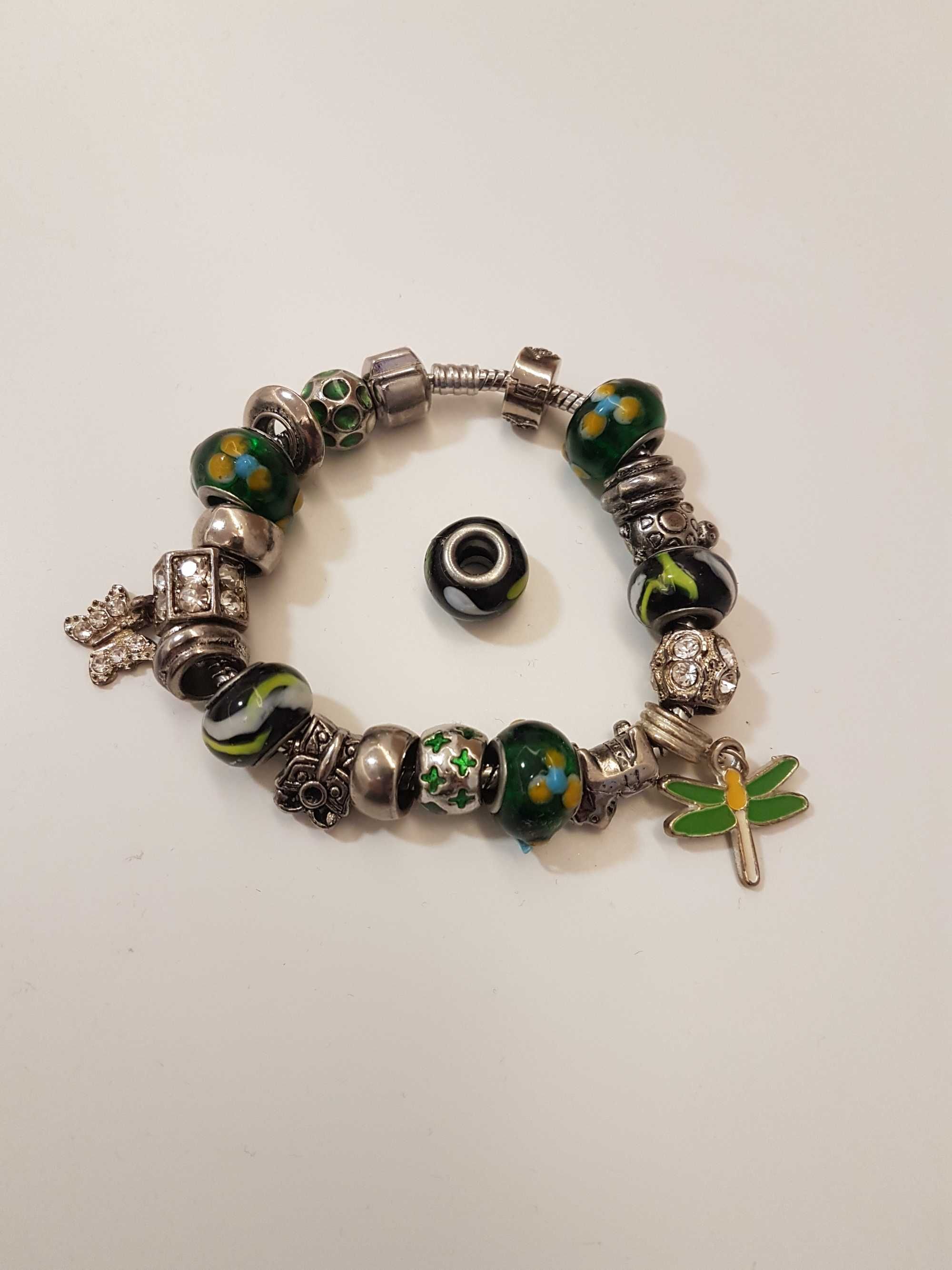 PięknA BransoletkA * 20 x charms / beads _ założona kilka razy