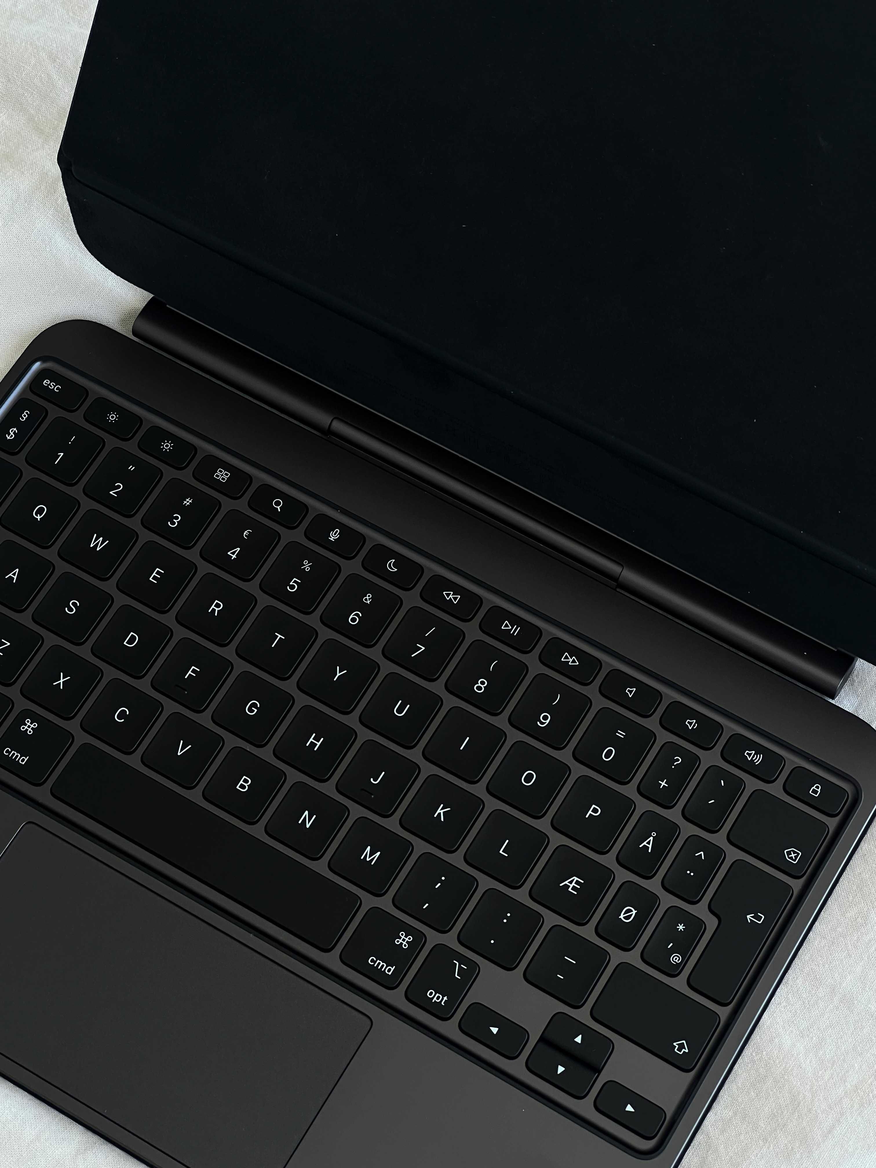 Klawiatura dla Ipad Pro 11(M4) - ostatnie pokolenie