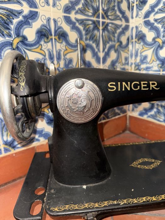 Maquina de costura Singer