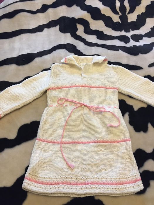 Платье на девочку трикотажное  теплое