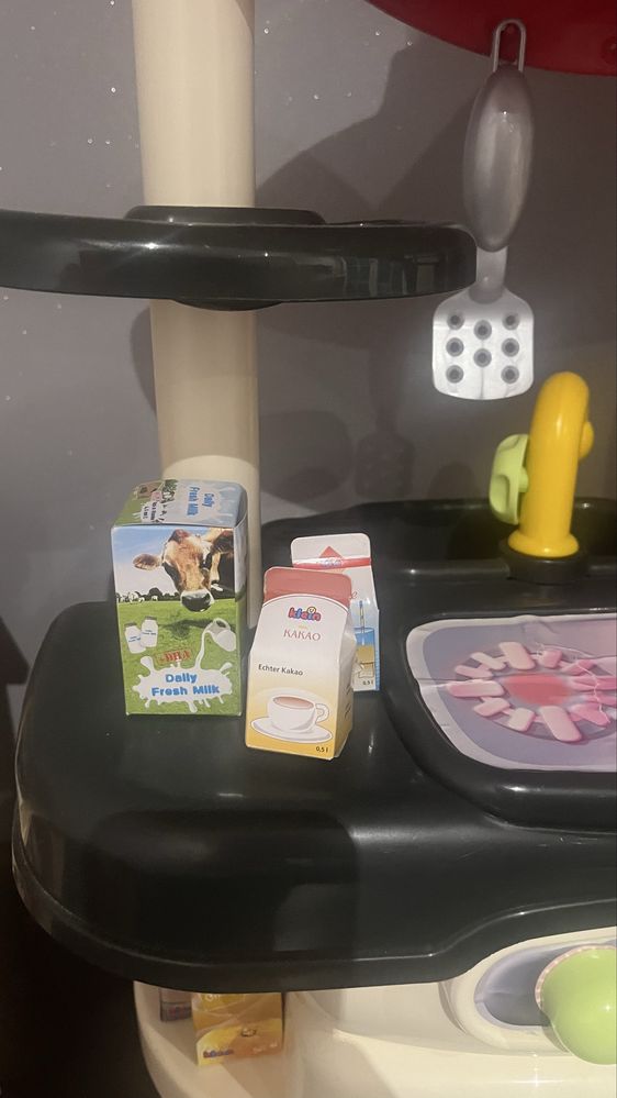 Cozinha de criança e acessorios