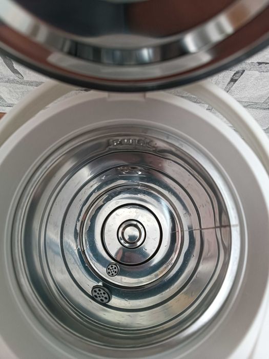 Продам термопот AIFUTE 4,8л.