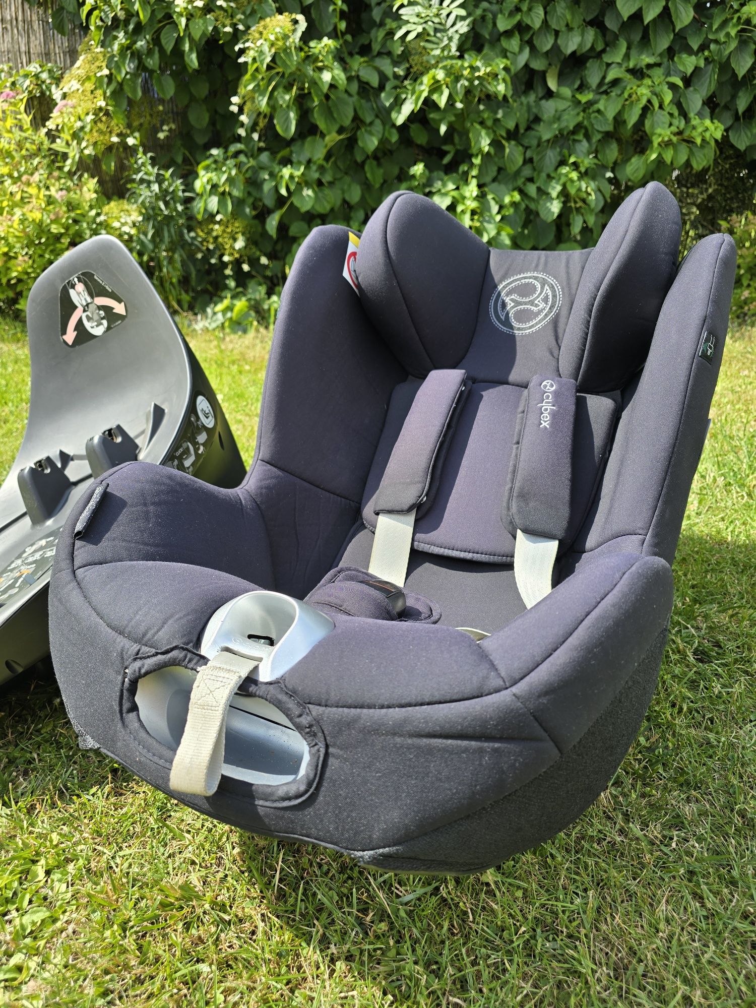 CYBEX Platinum Base T + fotelik sirona z2 i-size
Base T + fotelik siro