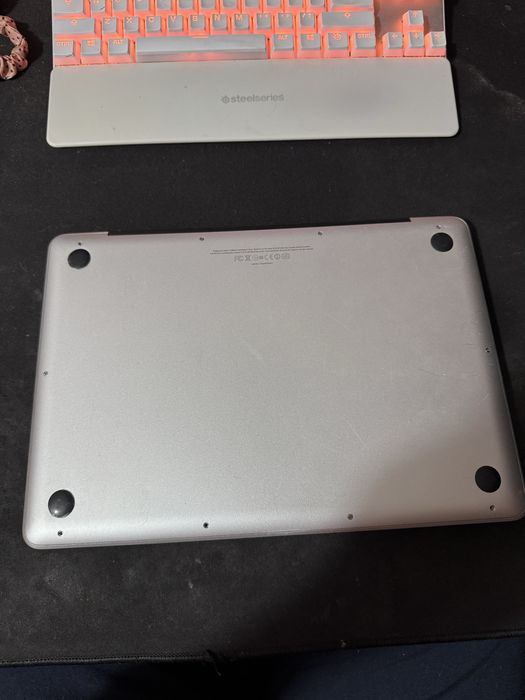 MacBook Pro 13” (Mid 2012) – SSD 128 GB, 8 GB RAM