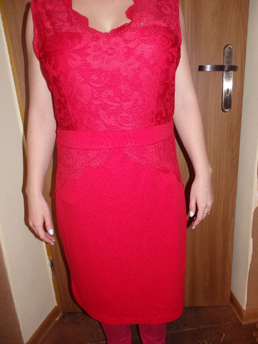 okazja sliczna sukienka z koronka taniej na wesele