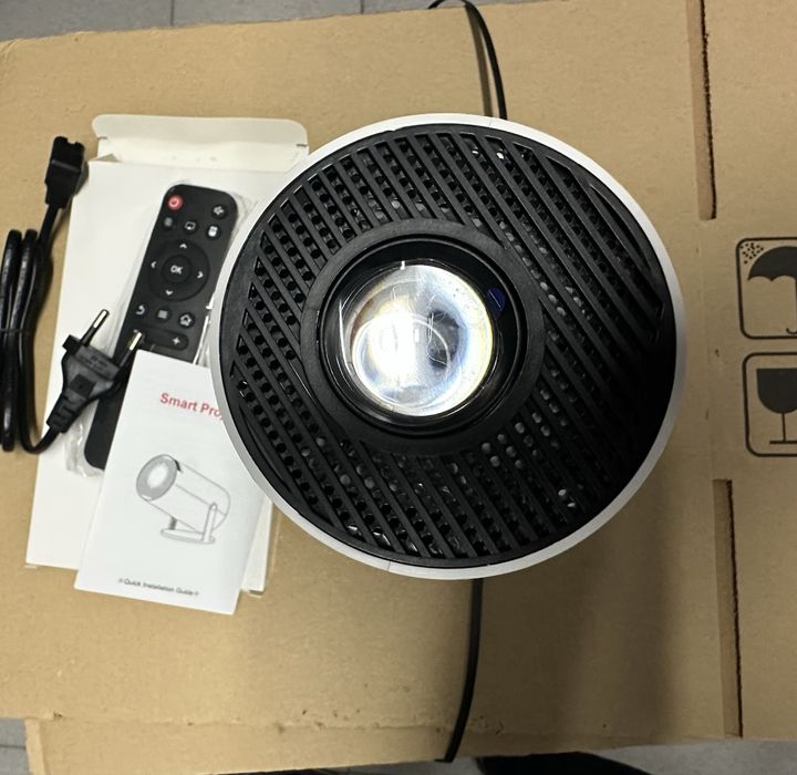 Projetor LED Magcubic Ultra HD