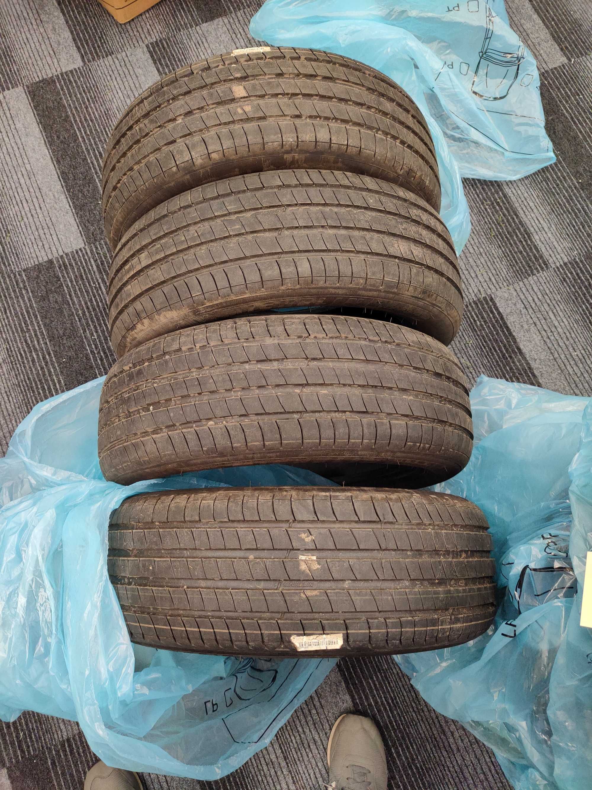 opony Michelin nieużywane letnie 195/55R16 - 4 sztuki