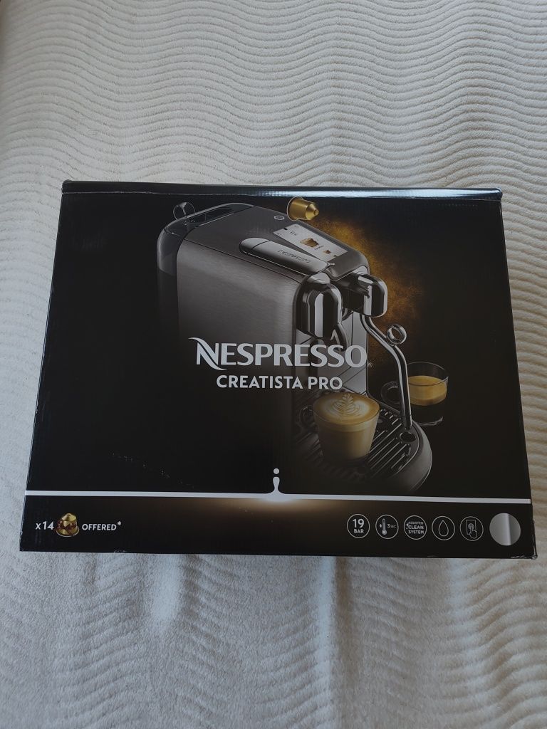 Nespresso creatista pro