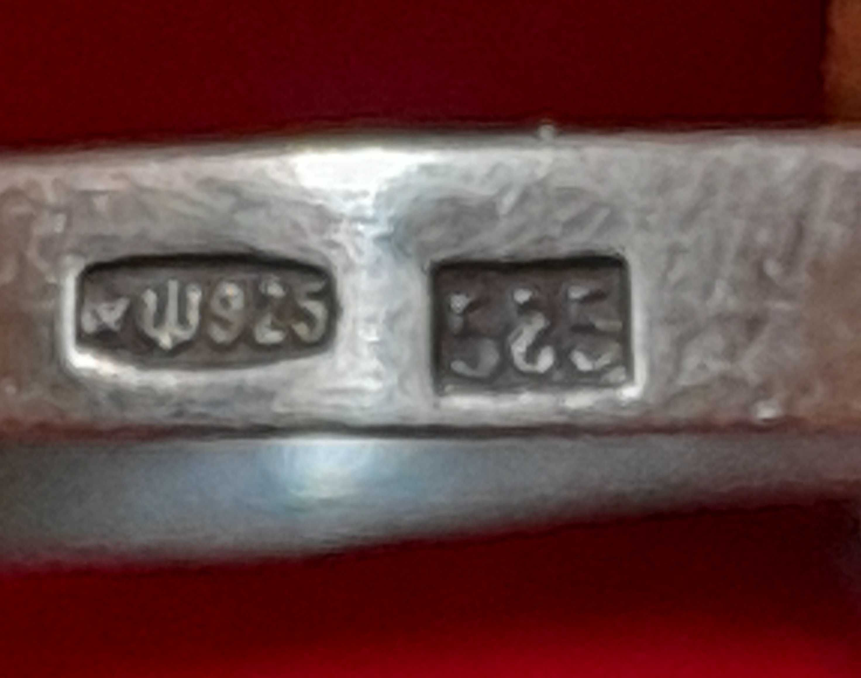Кольцо серебро в ставками 585 пробы