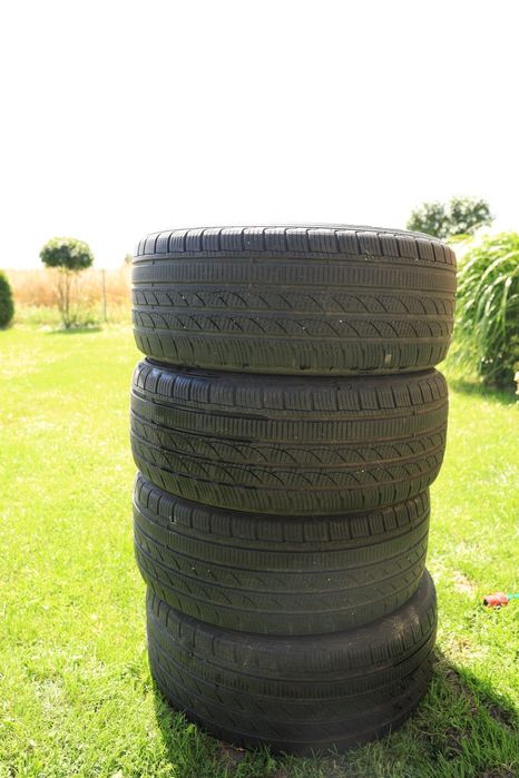 opony zimowe  Imerial 235/45/R18 stan bardzo dobry