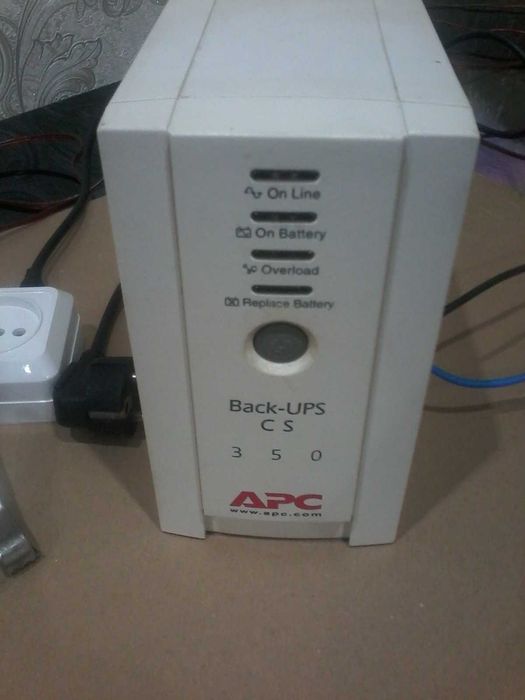 Преобразователь С  12В в 220В чистый синус