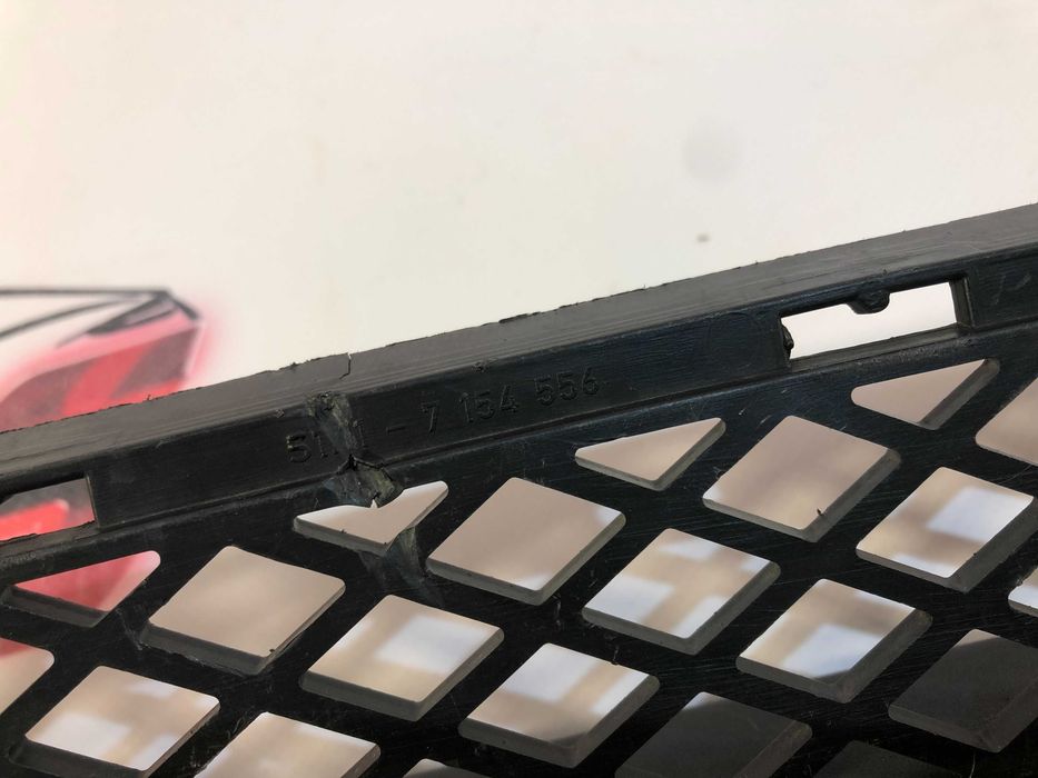 Grelha Parachoques BMW E90 E91 SERIE 3 ORIGINAL