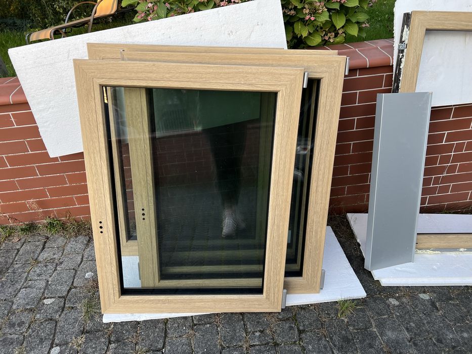 Okno nowe - turner oak