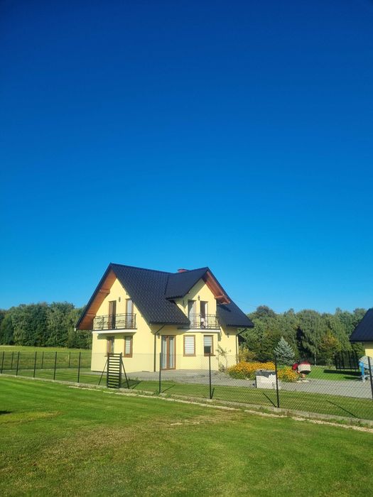 Dom z dużą działką