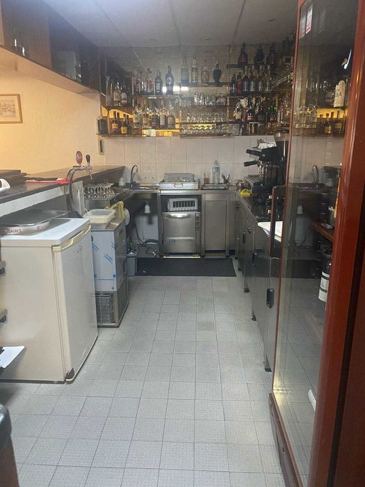 Restaurante no Montenegro para Trespasse