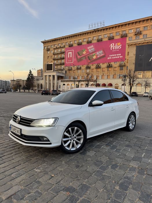 Продам Volkswagen Jetta 2016 року