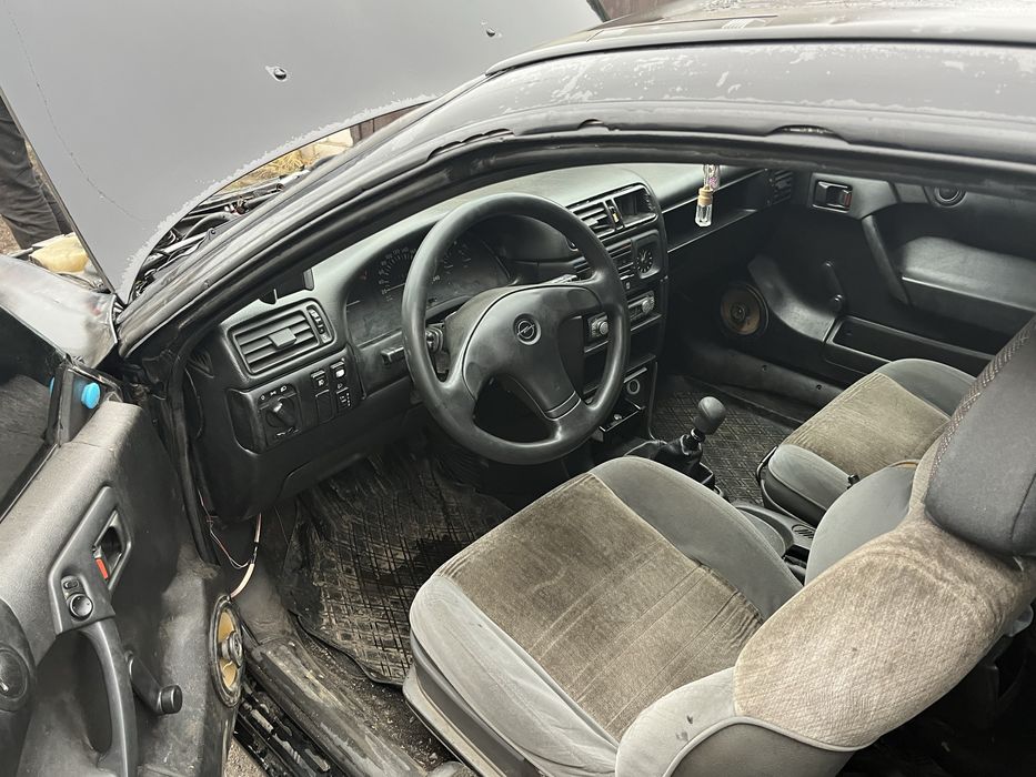 Продам Opel Calibra 1991 року