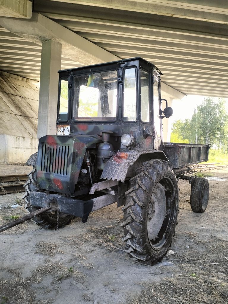 Продам трактор т-16