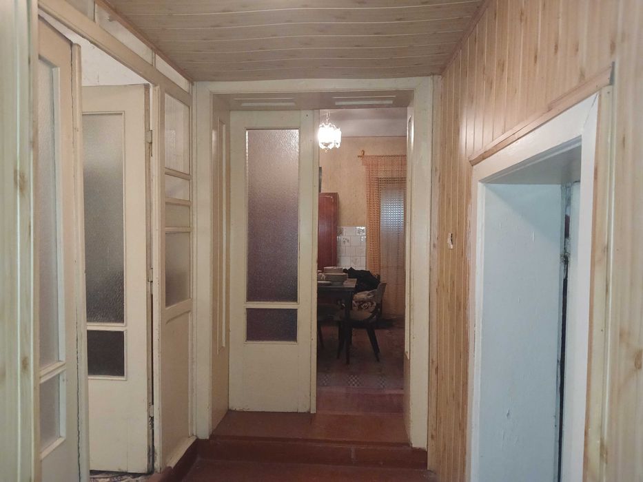 Будинок з горіховим садом в с. Мочола 3 км від м. Берегове