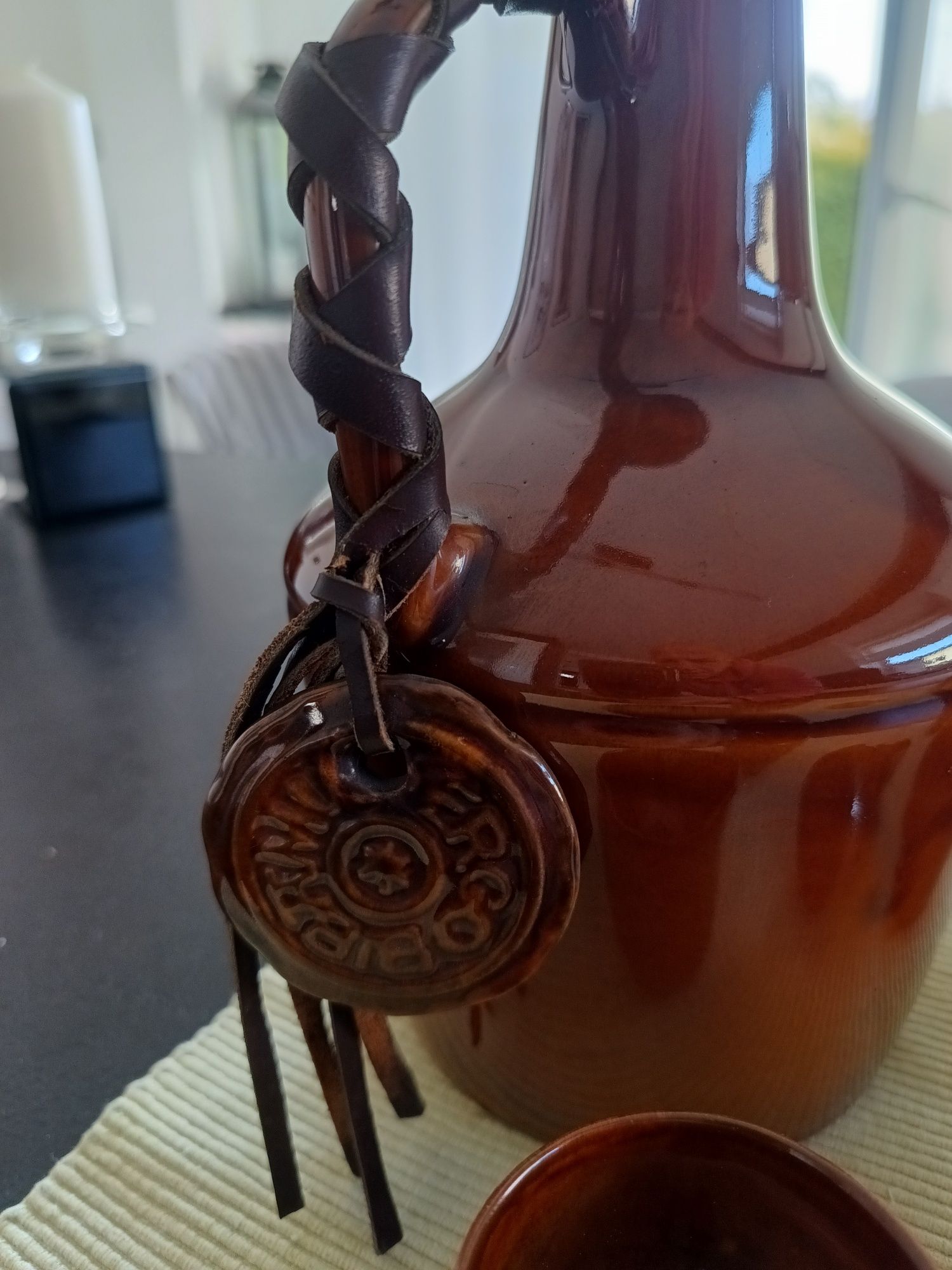 Ceramiczna karafka + 6 kieliszków