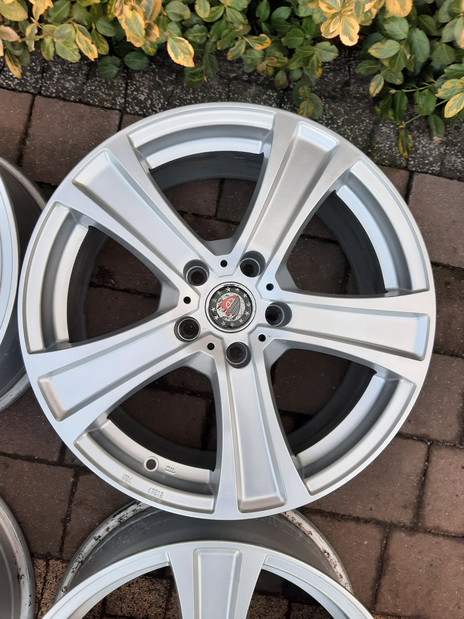 Felgi 17 5x112 Vw Skoda Audi 7,5J et37